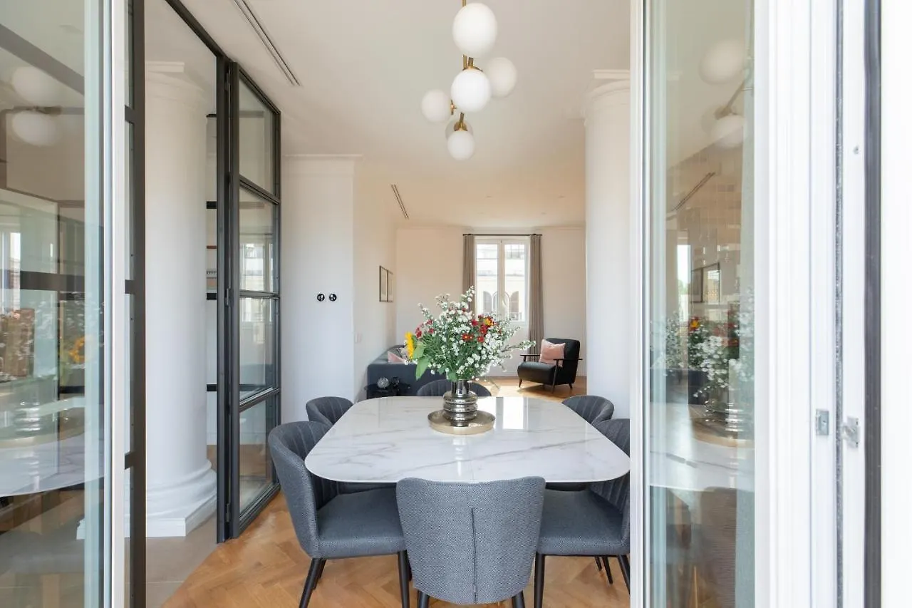 Iflat Home With Views Rome 0*,